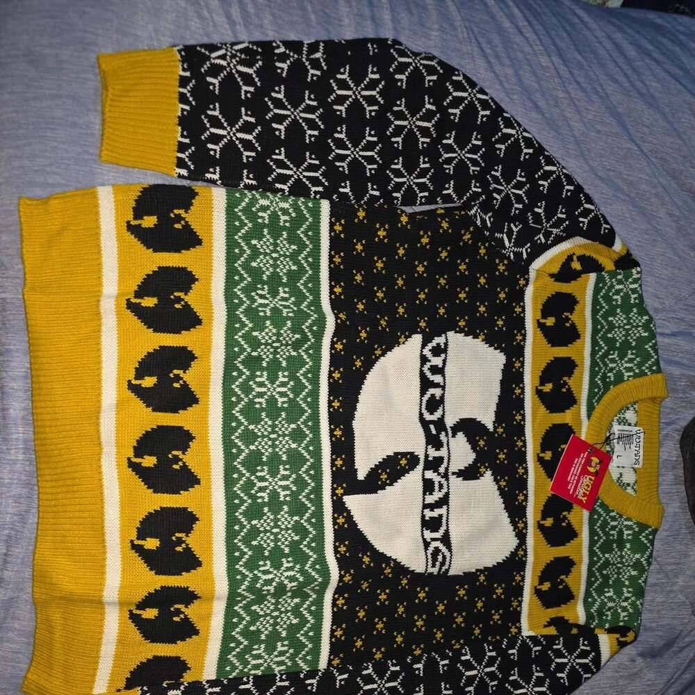 Wu-Tang Clan Ugly Christmas Sweater Size L Black Yellow Acrylic NWT